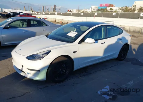 2021 Tesla Model 3 Standard Range Plus Rear-Wheel Drive from USA, damaged, VIN 5YJ3E1EA6MF850552
